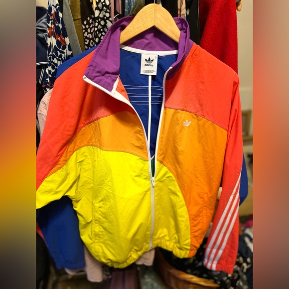Adidas unisex Rainbow Off-center Windbreaker / Jacket 90’s style #pride - Picture 2 of 9